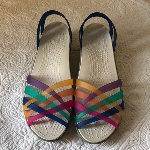 croc rainbow sandals